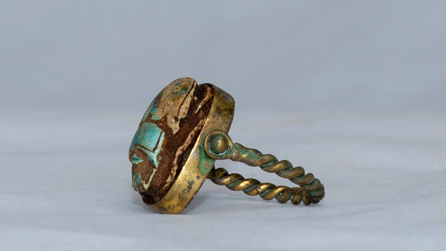 Unique Egyptian Pharaonic Replica Scarab Ring with the beautiful Details handmade