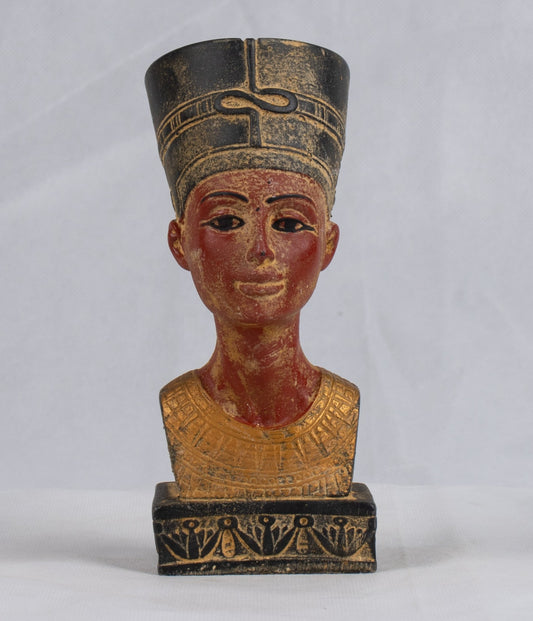 Unique Ancient Egyptian Queen Nefertiti Pharaonic Head Handmade Statue